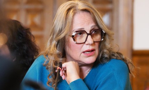 Д-р Гълъбова за козметичните процедури: Масова психоза