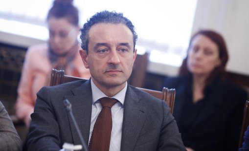 Лорер призна, че бъдещето в листите му на ПП-ДБ е неясно