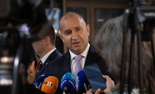 Радев: Европа е на кръстопът дали да продължава да следва или да започне да води