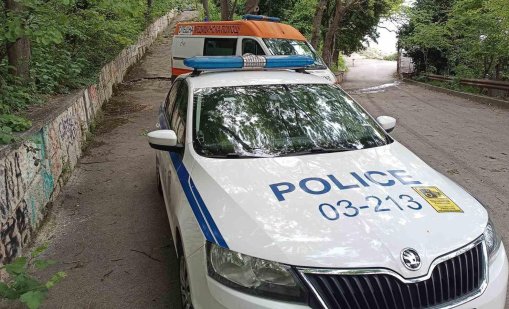 Кола удари 10-годишно момиче в Брезник