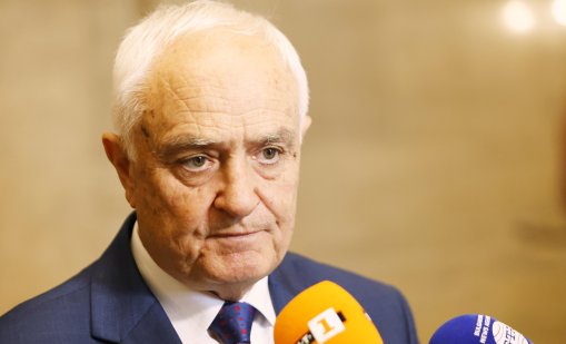 В небето ни: По план изтребителите F-16 ще постигнат оперативна готовност през 2028 г.