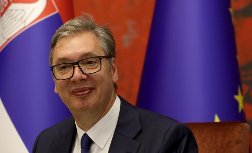 Вучич разпусна парламента на Сърбия и насрочи избори на 25 октомври