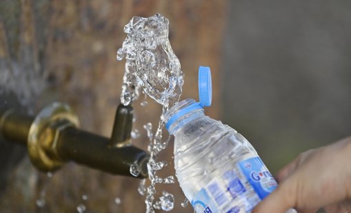 Къде раздават вода в София заради жегите