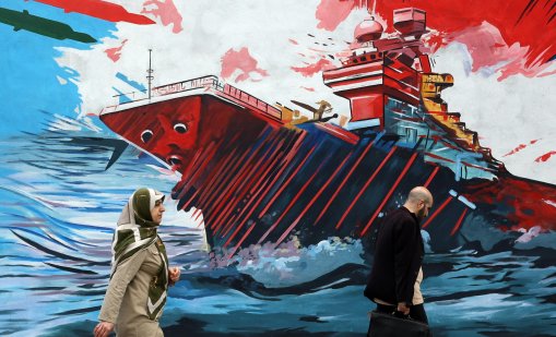 Бесънт: Блокадата на Ормузкия проток сериозно отслабва икономическата мощ на Иран