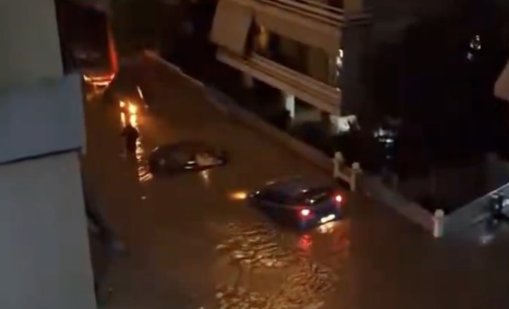 Бурята „Байрън“ парализира Гърция с наводнения и затваряне на училища ВИДЕО