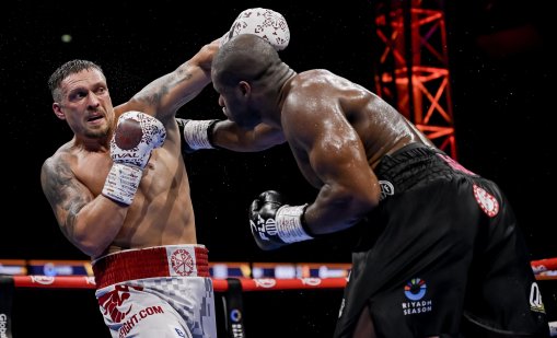 Мегасблъсъкът Олександър Усик - Рико Верховен е под въпрос 