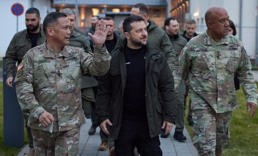 Американски генерал се напил в Киев, получил мозъчно сътресение и загубил класифицирани документи