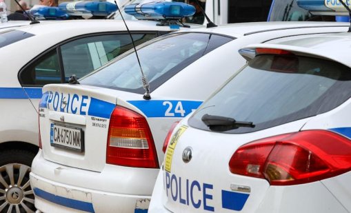 Неизвестни пребиха трима в Перник, полицията изяснява причините