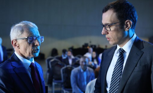 Денков: В София се осъществява тежка криза, която се използва като рекет 