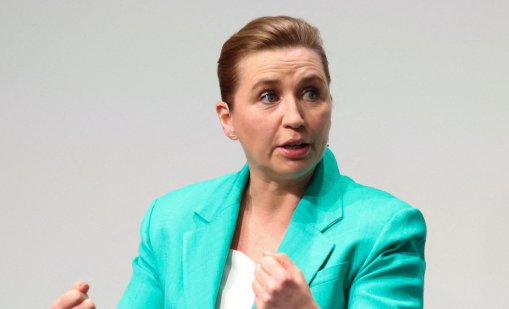 Премиерът на Дания Мете Фредериксен подаде оставка