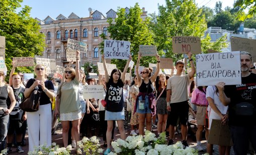 Една от най-големите грешки на Зеленски: Хиляди на протест в защита на Михайло Фьодоров СНИМКИ
