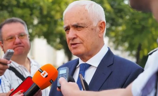 Неочакван проблем в армията - има наплив, няма пари