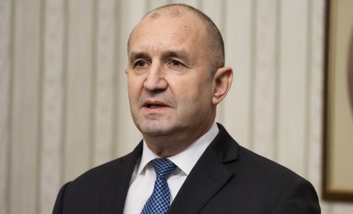 Радев връчва третия мандат на &bdquo;Алианс за права и свободи&ldquo;