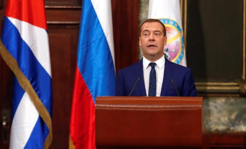 Дмитрий Медведев нарече Кая Калас "русокос плъх"