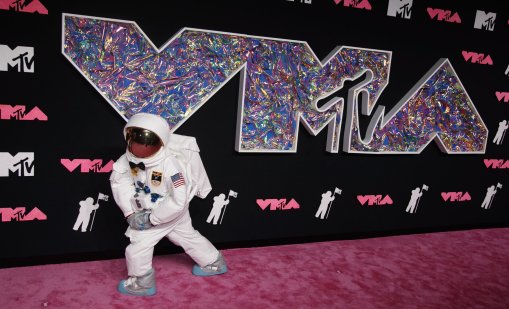 MTV спира музикалните си канали във Великобритания