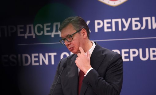 Вучич: Произвеждаме повече боеприпаси от Франция