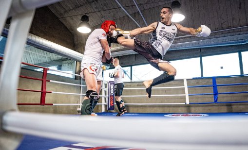 Анди Зауер и Алберт Краус с мастърклас на петия лагер с покани на SENSHI