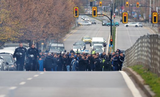 Преди дербито в София: Фенове на Левски на традиционното шествие 