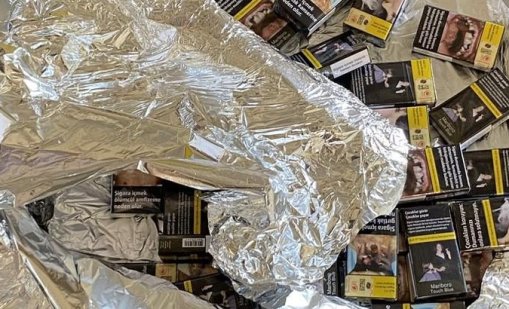 Заловиха 240 хиляди къса контрабандни цигари в Пловдив