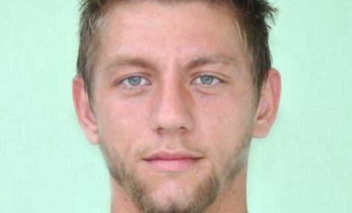Учителят педофил искал при жена си и детето си, бил стресиран в килията
