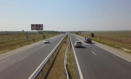 Кола блъсна полицай на магистрала "Тракия"