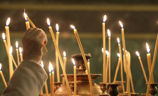 Честваме паметта на св. Ипатий и на преподобния Аполоний