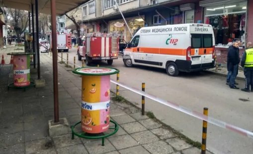 Шофьор помете хора на тротоар в центъра на Варна, има загинали