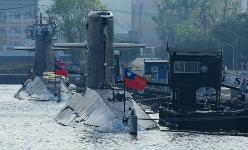 Тайното сензорно оръжие на Кралския флот за лов на руски подводници