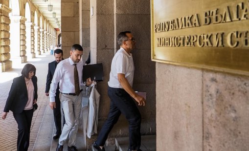 Правителството ще обсъжда по-висок размер на социалната пенсия за старост