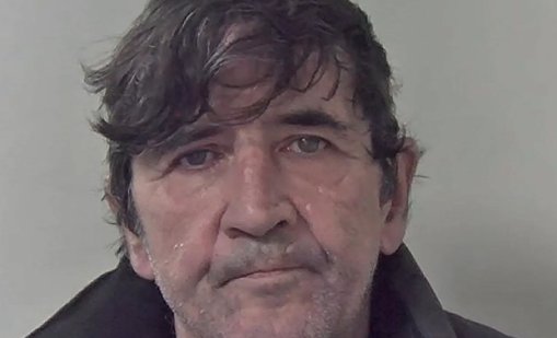 Българин отива в затвор в Англия за контрабанда на 54 пистолета и 764 патрона 