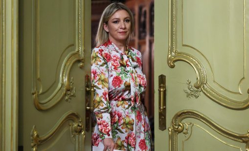 Захарова за казуса с любимия диригент на Путин: Не хвърляйте бисера си пред свините