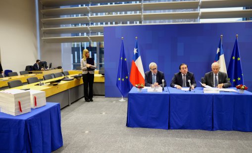 Европа губи темпо в съперничеството между световните сили