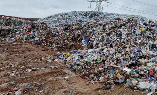 Над 150 т отпадъци са извозени от нерегламентирано сметище край Долни Богров