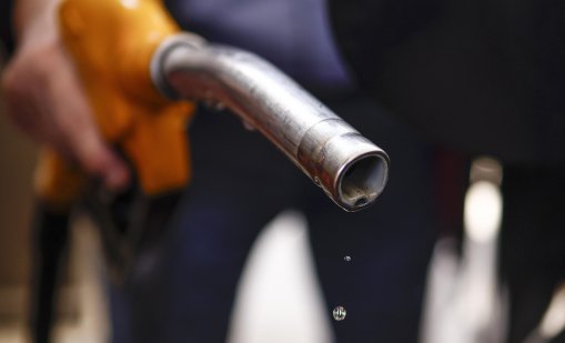 Вървим към 2 евро за литър дизел, цената на горивата не е достигнала своя пик