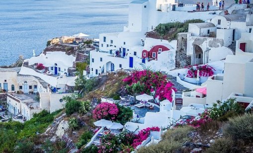 Чужденци изкупуват Халкидики и Солун 