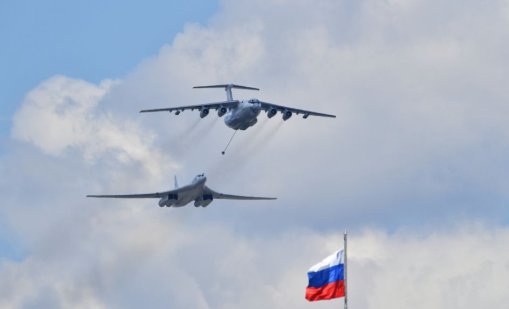 Руски самолети са били прихванати близо до въздушното пространство на НАТО