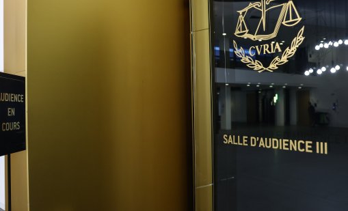 Съдът на ЕС отхвърли молби за временно спиране на въвеждането на еврото у нас