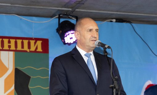 Радев сезира компетентните органи заради сигнали за злоупотреби във ВМЗ-Сопот