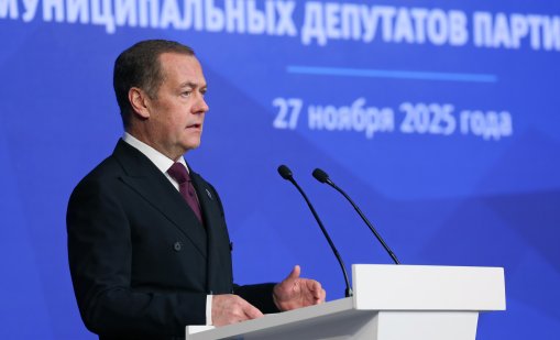 Медведев: Действията на Тръмп във Венцуела са незаконни, но последователни