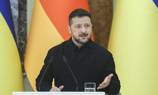 Зеленски: Русия цели да блокира корабоплаването в западната част на Черно море
