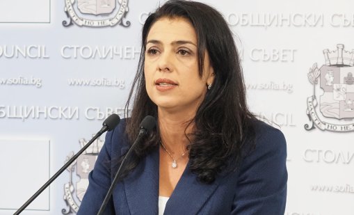Григорова предупреди и други квартали да се готвят за криза с боклука