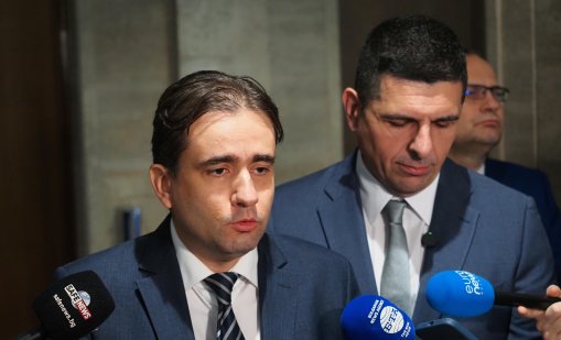 „Да, България“: Новият бюджет продължава да води към катастрофа