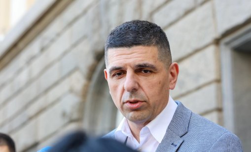 Ивайло Мирчев: Никой политик не трябва да си преписва заслугата за еврозоната