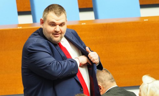 Пеевски за еврото: ГЕРБ и ДПС бяхме основните носители