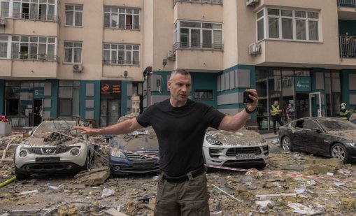 Войната между Зеленски и Кличко се задълбочава, а боксьорът заяви: Вече вони на авторитаризъм