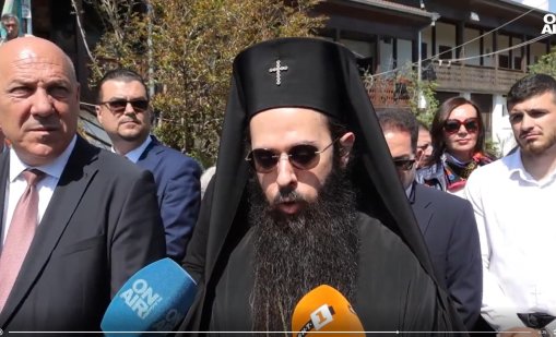 Стотици вярващи се стекоха в манастир "Св. Георги" в Поморие