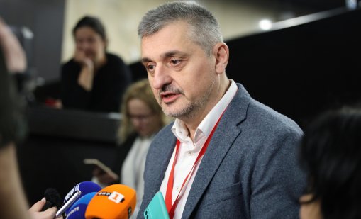 Кирил Добрев: Проблемите в телекомите са технически и нямат връзка с кибератаки