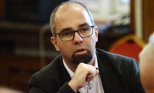 Първан Симеонов за политическата емоция и реалността: Пеевски идва, Борисов отстъпва
