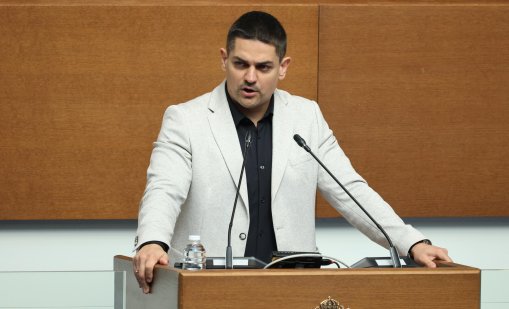 Радостин Василев: Докладът ще е положителен, така е планирано предварително