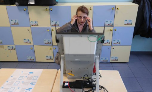 Варненка отиде да гласува, казаха ѝ, че вече е дала вота си 